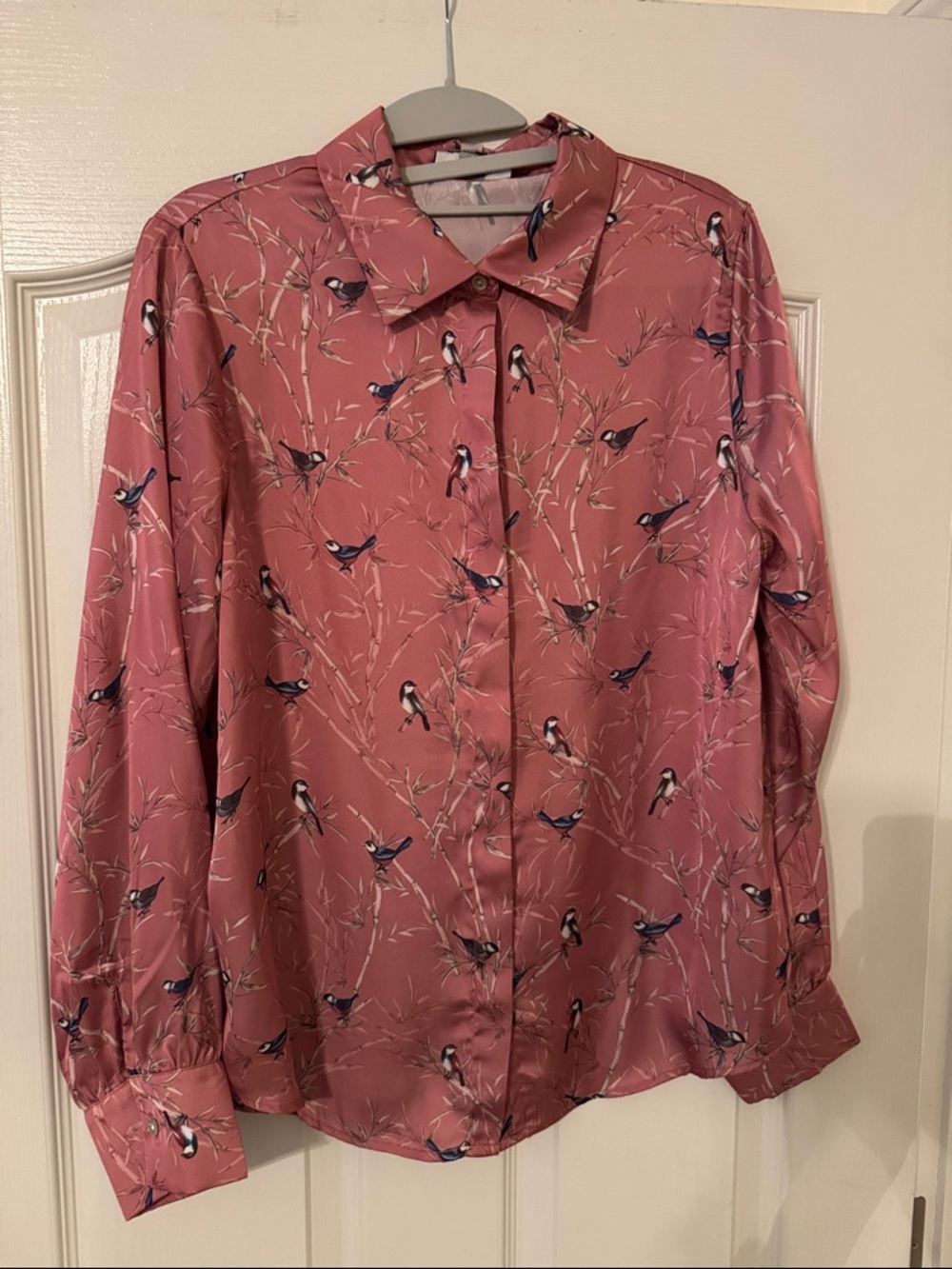 T Tahari Rose-Pink Bird Print Button-Up Blouse